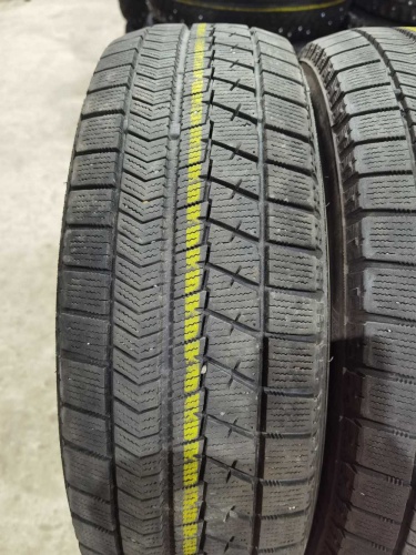 Bridgestone Blizzak VRX R15 185/65