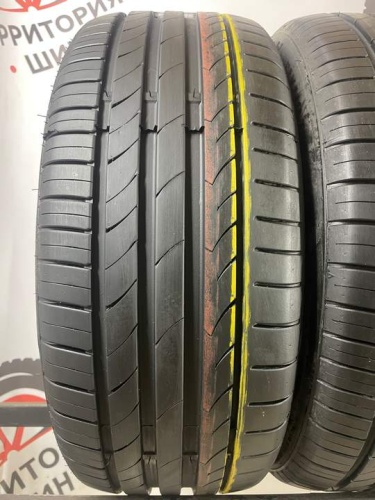 TracMax Privilo TX3 R17 225/45