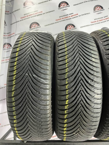 Michelin Alpin 5 215/65  R17