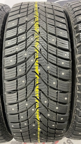 Armstrong Ski-Trac S R19 225/55