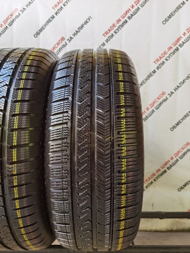 Vredestein Quatrac 5 235/50 R18