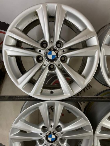 Литые BMW R16 5х120/72,6/ET35/J7