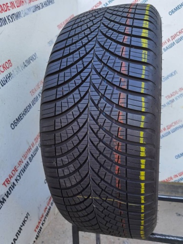 Goodyear Vector 4Season R20 255/45