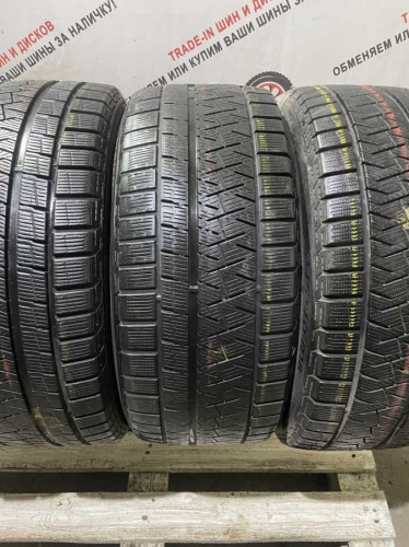 Pirelli Ice Asimmetrico R18 245/40