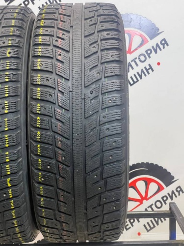 Kumho I*Zen KW22 R17 225/55