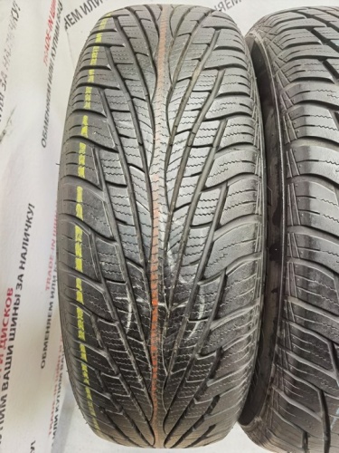 Maxxis Victra SUV M+S R17	225/65