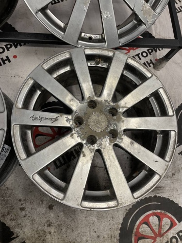 Литые диски RW R17	5*114,3ЦО 72 ЕТ 42
