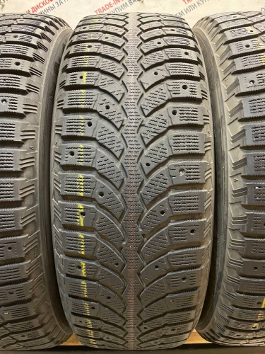 Bridgestone Blizzak Spike-01 R17 225/65