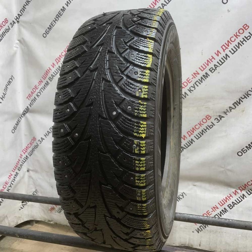 Hankook Winter I'Pike R15 215/65