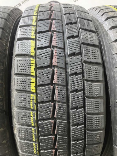 Dunlop Winter Maxx WM01 R16 215/65