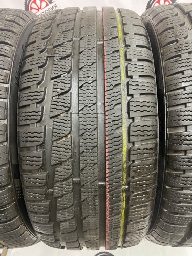 Kumho WinterKraft KW27 245/45 R18 V100