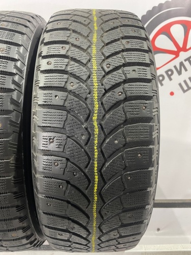 Bridgestone Blizzak Spike-01 R16 205/60