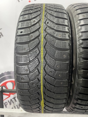 Bridgestone Blizzak Spike-01 R16 205/60