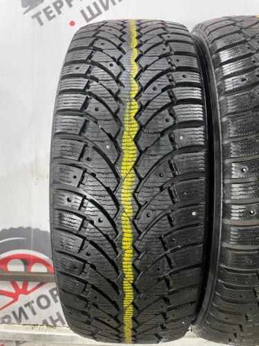 Formula Ice R17 235/65