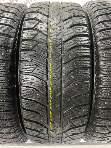 Bridgestone Ice Cruiser 7000 R15 205/65