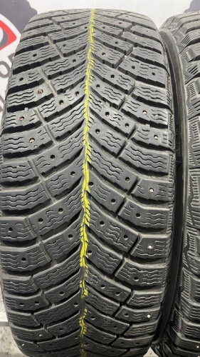 Michelin X-ice North 4 R16 215/60