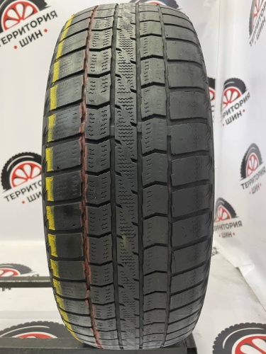 Maxxis SP3 Premitra Ice R16 205/60