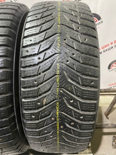 Kumho WinterCraft Ice WI31 R16 215/60