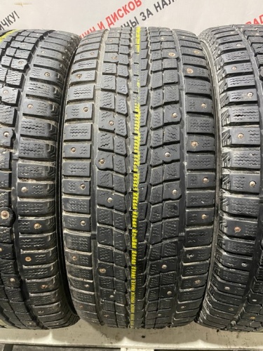 Dunlop SP Winter Ice 01 R16 205/55