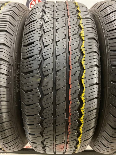 Hankook Radial RA07 R16	255/65