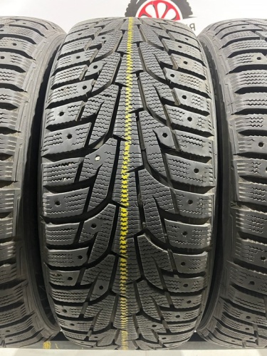 Hankook Winter I'Pike R17 215/50