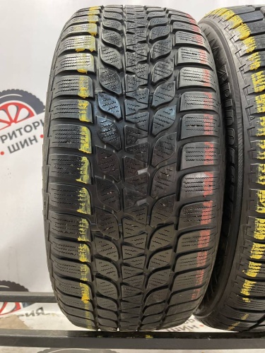 Bridgestone Blizzak LM-25 R17 215/55