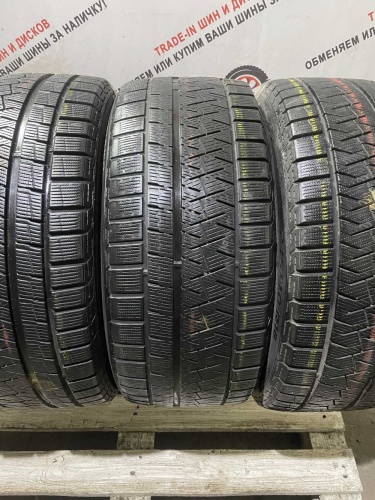 Pirelli Ice Asimmetrico R18 245/40
