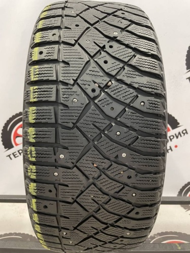 Nitto Therma Spike R17	215/50