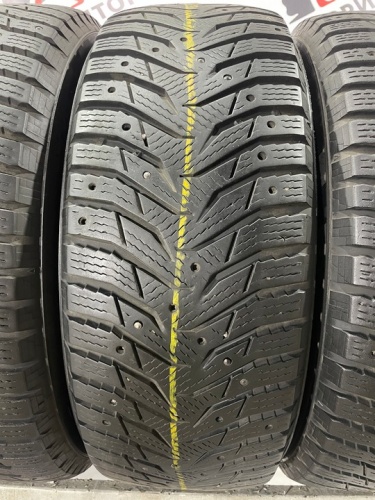 Kumho WinterCraft Ice WI31 R16 215/60