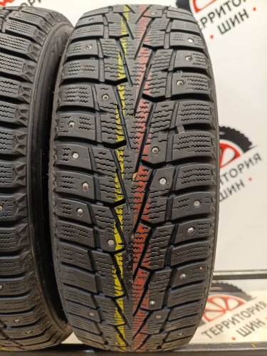 Roadstone Winter Guard WinSpike 185/60/14