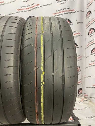 Bridgestone Potenza RE040  R17 215/55