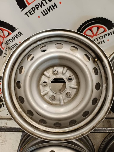Штампы Nissan, Daster  R16 5*114,3 ET50 6,5J ЦО 66,1