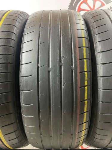 Nexen NFera SU1 R16 215/60