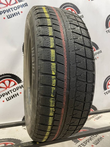 Bridgestone Blizzak Revo GZ R17 225/60