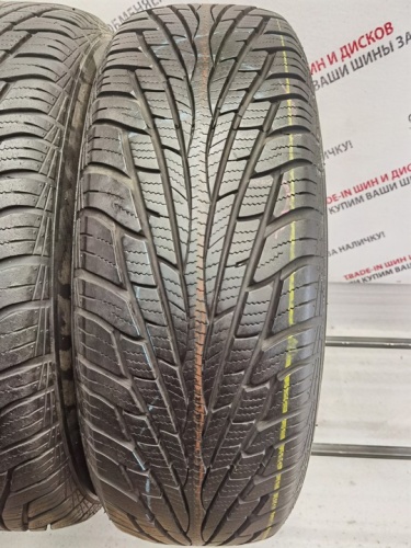 Maxxis Victra SUV M+S R17	225/65