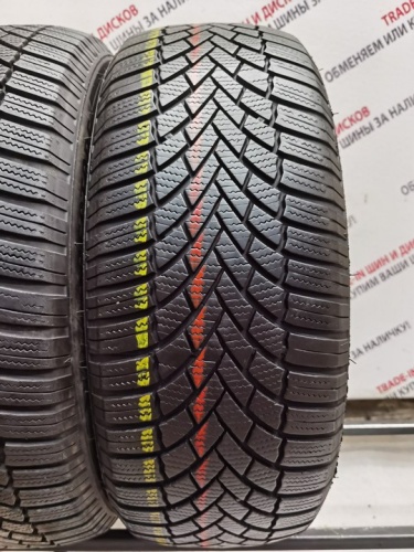 Bridgestone Blizzak LM-005 R16	205/55
