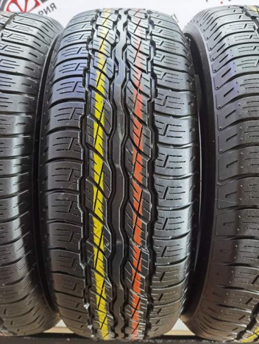 Bridgestone Dueler H/T 687 R18 235/55