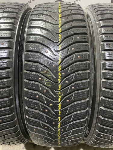 Kumho WinterCraft Ice WI31 R16 205/65
