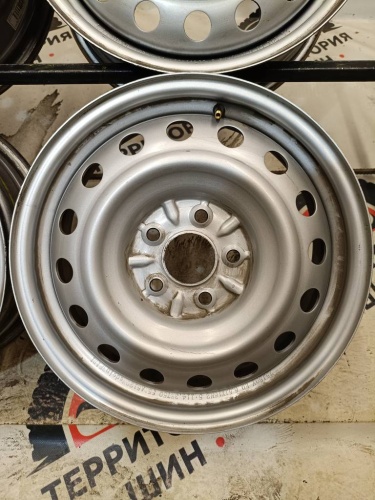 Штампы Nissan, Daster  R16 5*114,3 ET50 6,5J ЦО 66,1