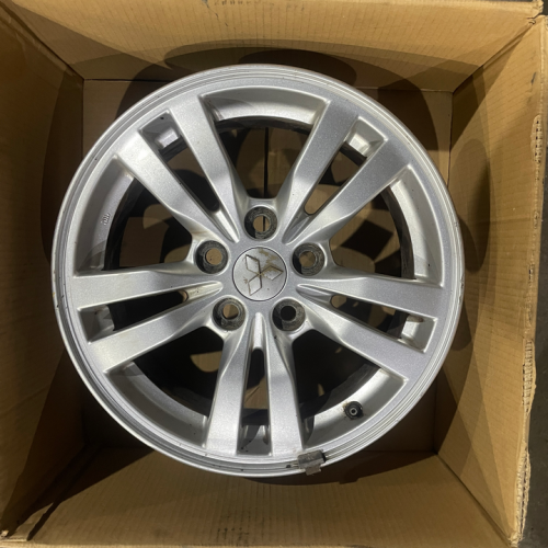 Диски литые R16 5x114.3 67.1 Et38