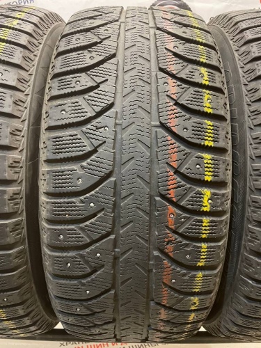 Bridgestone Ice Cruiser 7000 R18    255/55