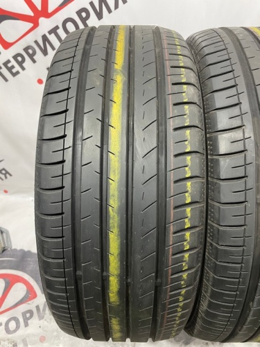 Yokohama BluEarth-GT AE-51 R17 215/45
