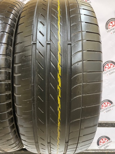 Goodyear Eagle F1 Asymmetric SUV 4x4 RFT R19 245/50