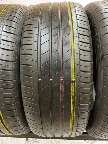 Goodyear EfficientGrip Performance R17 215/55 94V