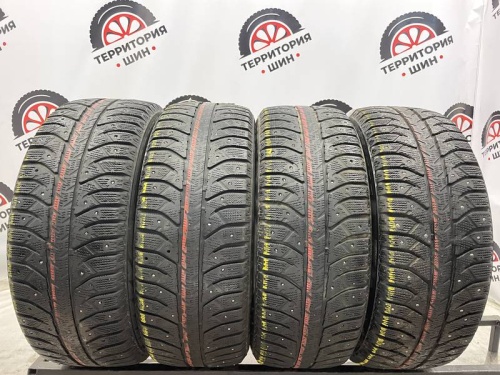 Bridgestone Ice Cruiser 7000 R16	205/55