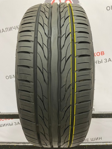 Kumho Ecsta PS31 215/55 R17 94W