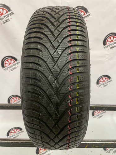 PIRELLI SCORPION WINTER 215/65 98H R16