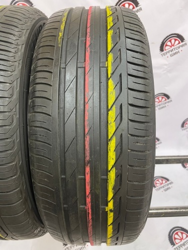Bridgestone Turanza T001 R17 215/55 W94