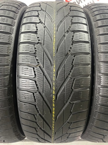 Nokian Tyres Hakkapeliitta R2 SUV R18 265/60