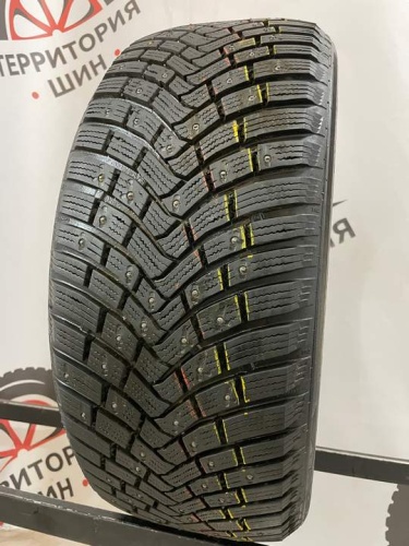Continental Ice Contact 3 R18 235/50